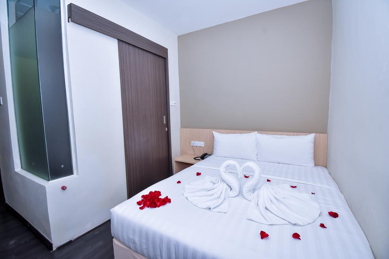 Eden Boutique Hotel Тавау Екстериор снимка